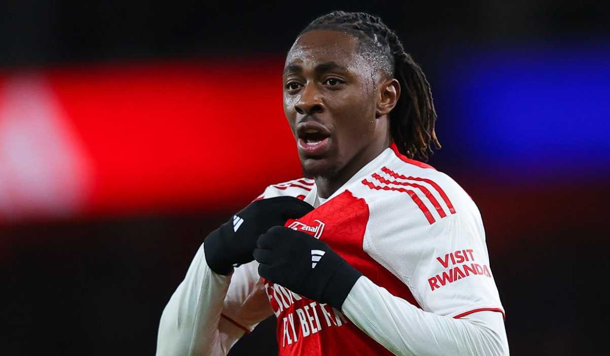 Eberechi Eze merayakan golnya ke gawang Tottenham Hotspur