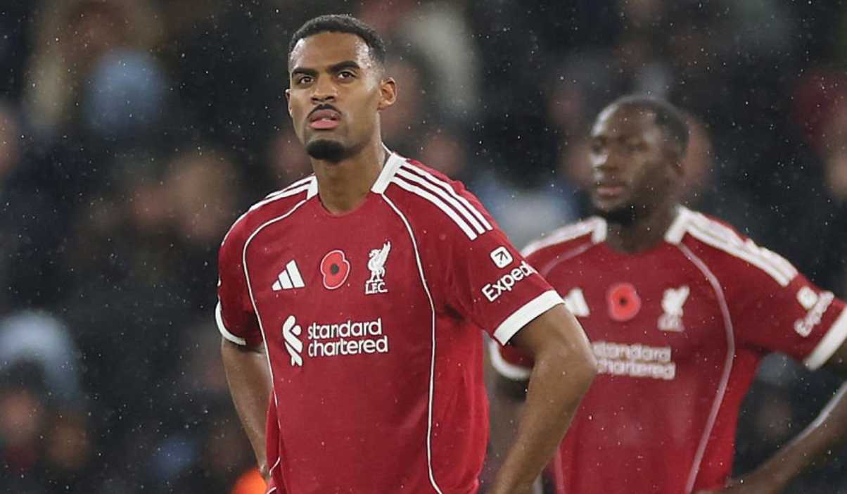 Ekspresi Ryan Gravenberch usai kekalahan Liverpool dari Manchester City Ekspresi Ryan Gravenberch usai kekalahan Liverpool dari Manchester City