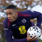 Inggris Siap Tiru Gaya Taktik Bola Mati Arsenal Demi Juara Piala Dunia 2026 Ezri Konsa berlatih di sesi latihan timnas Inggris