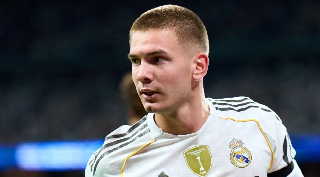 Mastantuono Berjuang Keras agar Bisa Tampil Lawan Sevilla Mastantuono Berjuang Keras agar Bisa Tampil Lawan Sevilla