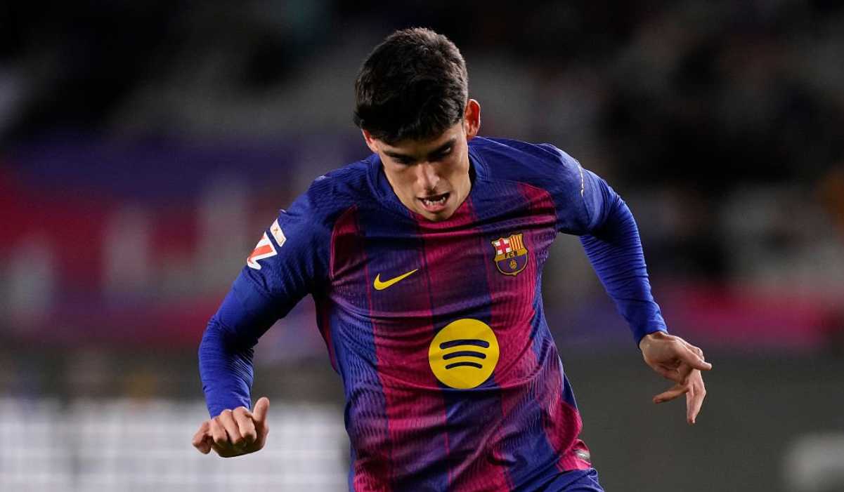 Gerard Martin disiapkan sebagai bek tengah darurat Barcelona Gerard Martin disiapkan sebagai bek tengah darurat Barcelona