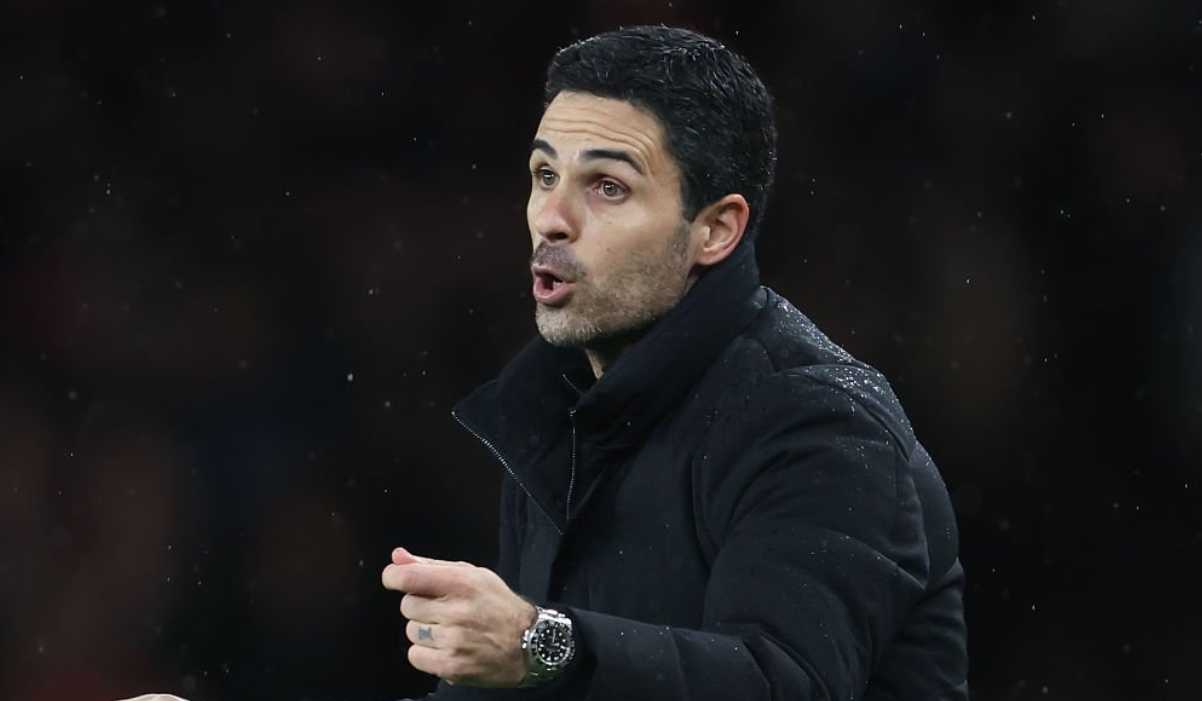 Gestur Mikel Arteta di laga Arsenal vs Bayern Munchen Gestur Mikel Arteta di laga Arsenal vs Bayern Munchen