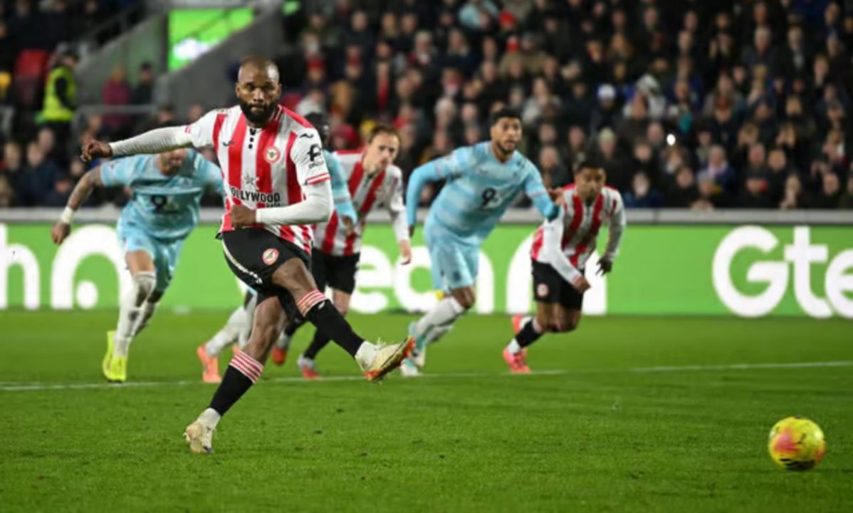 Hasil Brentford vs Burnley skor akhir 3-1