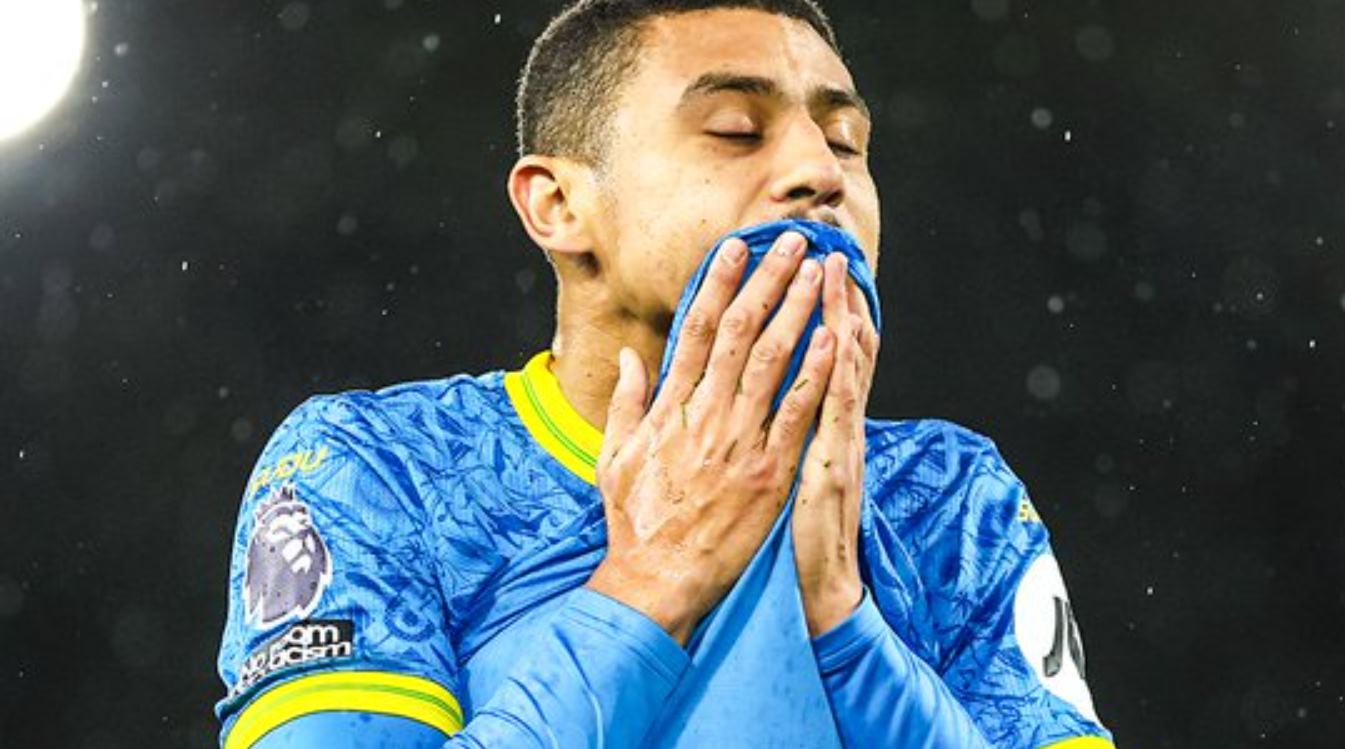 Hasil Fulham United vs Wolves skor akhir 3-0 Hasil Fulham United vs Wolves skor akhir 3-0