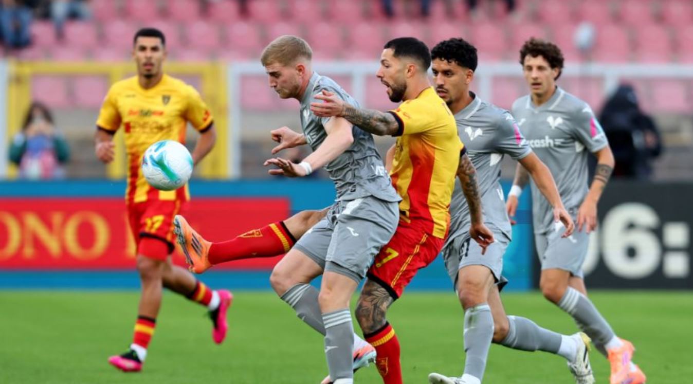 Hasil Lecce vs Hellas Verona skor akhir 0-0 di Serie A Hasil Lecce vs Hellas Verona skor akhir 0-0 di Serie A