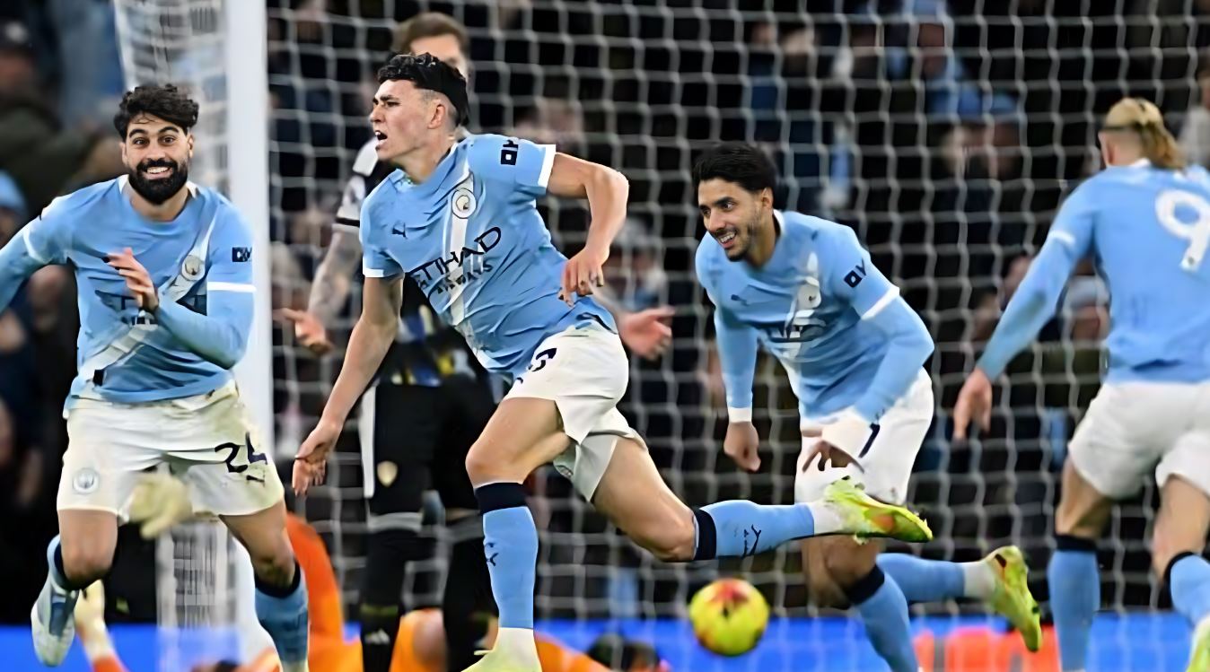 Hasil Manchester City vs Leeds United skor akhir 3-2