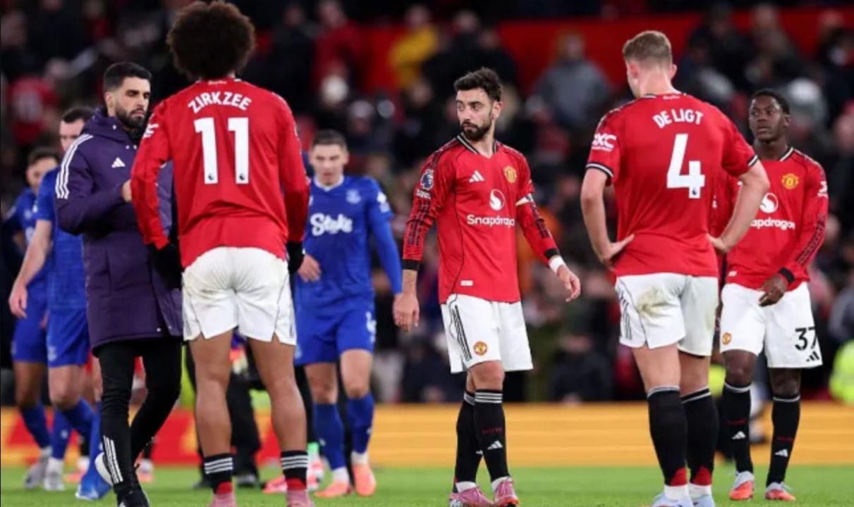 Hasil Manchester United vs Everton skor akhir 0-1