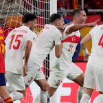 Türkiye Bobol Spanyol Dua Kali dan Pastikan Tiket Playoff Piala Dunia