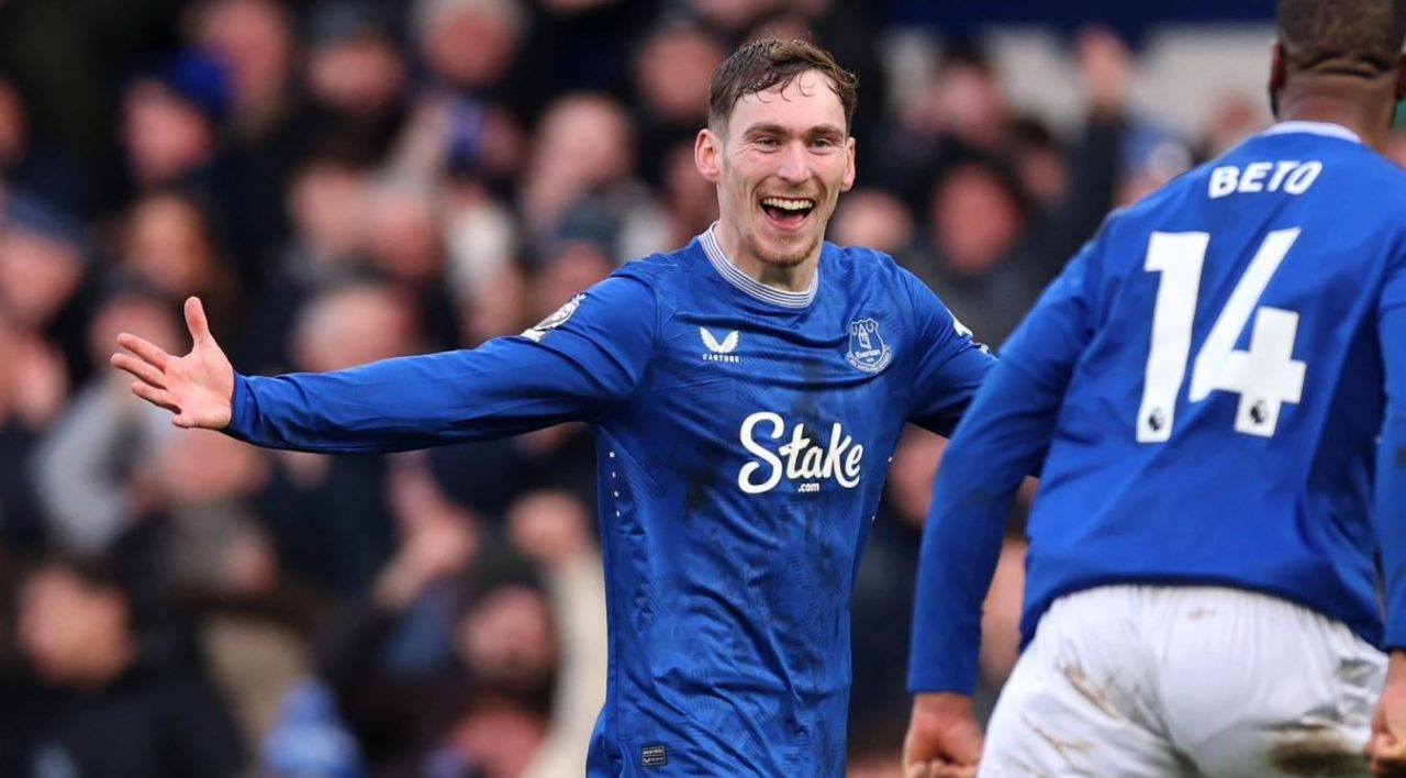 James Garner Jadi Incaran Utama Aston Villa dan Nottingham Forest