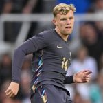 Manchester United Target Bek Inggris 23 Tahun Berjuluk “Rolls Royce” Lini Belakang! Jarrad Branthwaite bek tengah Everton