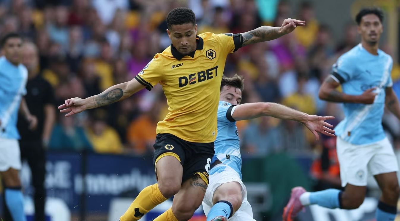 Wolves Terpuruk, MU Mengintai Gelandang Incarnya!