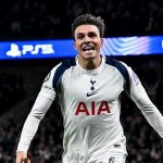 Joao Palhinha merayakan golnya untuk Tottenham