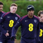 Tiga Pemain Inggris Siap Tunjukkan Performa di Laga Kualifikasi Piala Dunia 2026 Jude Bellingham di sesi latihan timnas Inggris