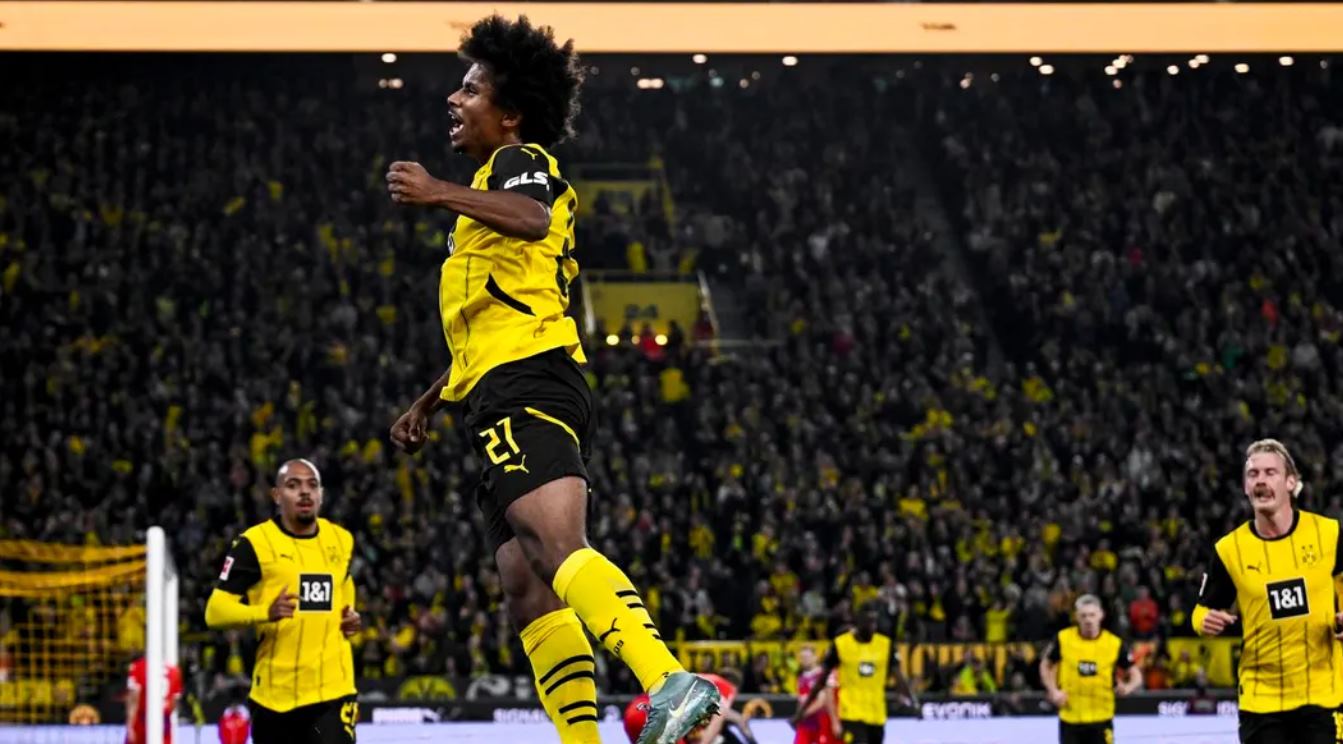 Karim Adeyemi pemain Borussia Dortmund Karim Adeyemi pemain Borussia Dortmund