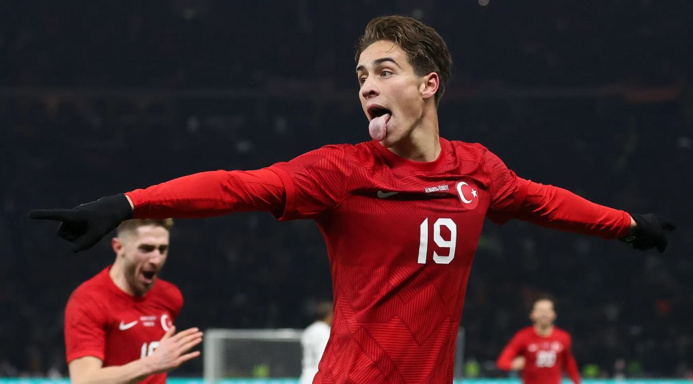 Kenan Yildiz pemain asal Turkiye yang ebrmain di Juventus Kenan Yildiz pemain asal Turkiye yang ebrmain di Juventus