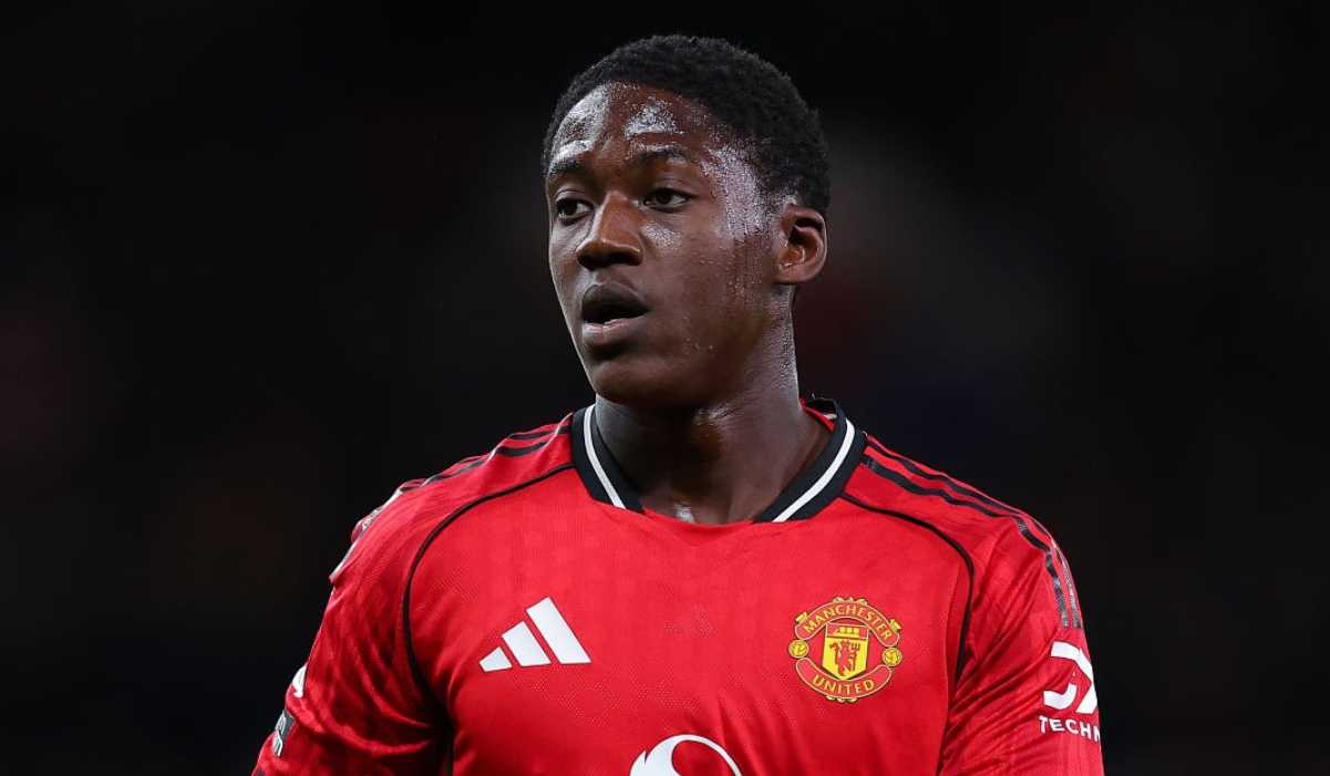 Kobbie Mainoo akan absen di laga Tottenham vs Manchester United Kobbie Mainoo akan absen di laga Tottenham vs Manchester United