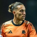 AS Roma Lega Tak Wajib Permanenkan Tsimikas Setelah Performa Jauh dari Harapan Kostas Tsimikas di laga Rangers vs AS Roma