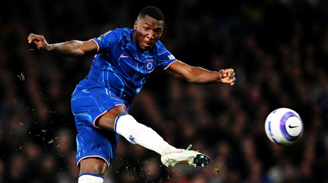 Moises Caicedo pemain Chelsea
