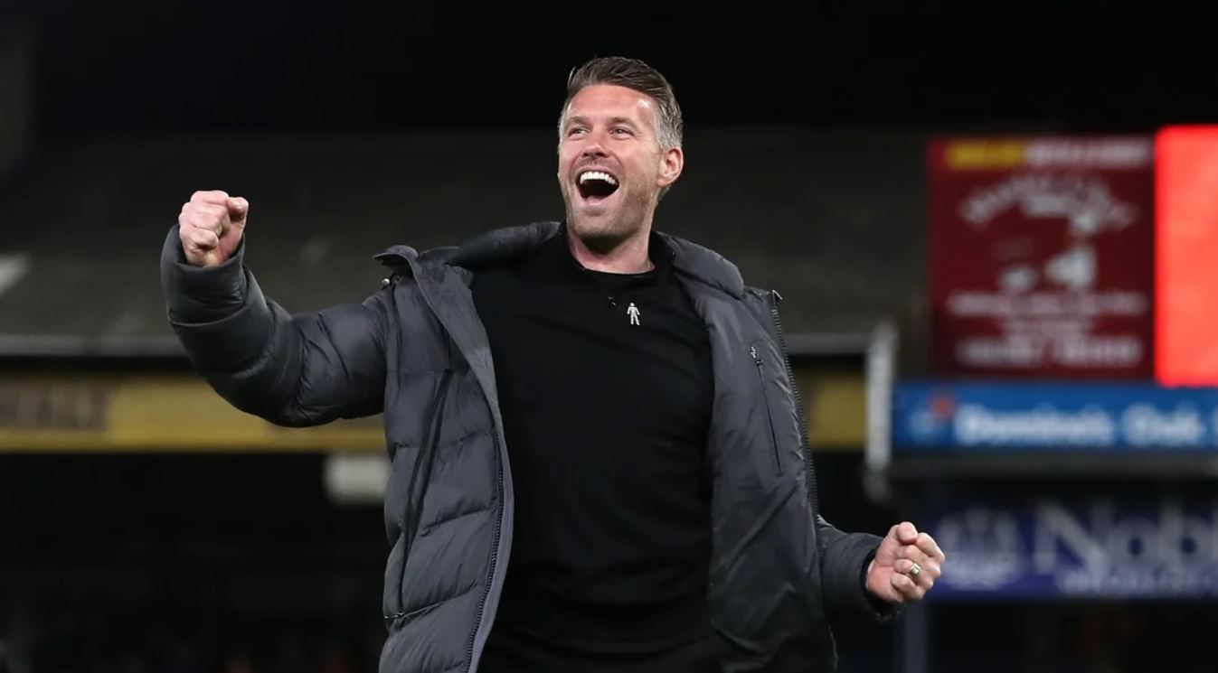 Rob Edwards kembali jadi pelatih Wolves