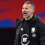 Usia 52 Tahun, Ryan Giggs Jalani Babak Baru Bersama Pasangan yang 15 Tahun Lebih Muda Ryan Giggs saat membesut timnas Wales