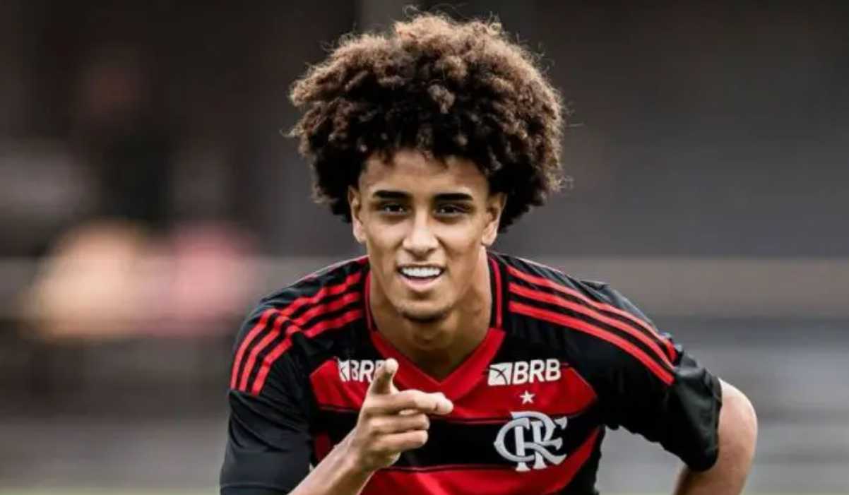 Ryan Roberto diperebutkan Real Madrid dan PSG Ryan Roberto diperebutkan Real Madrid dan PSG