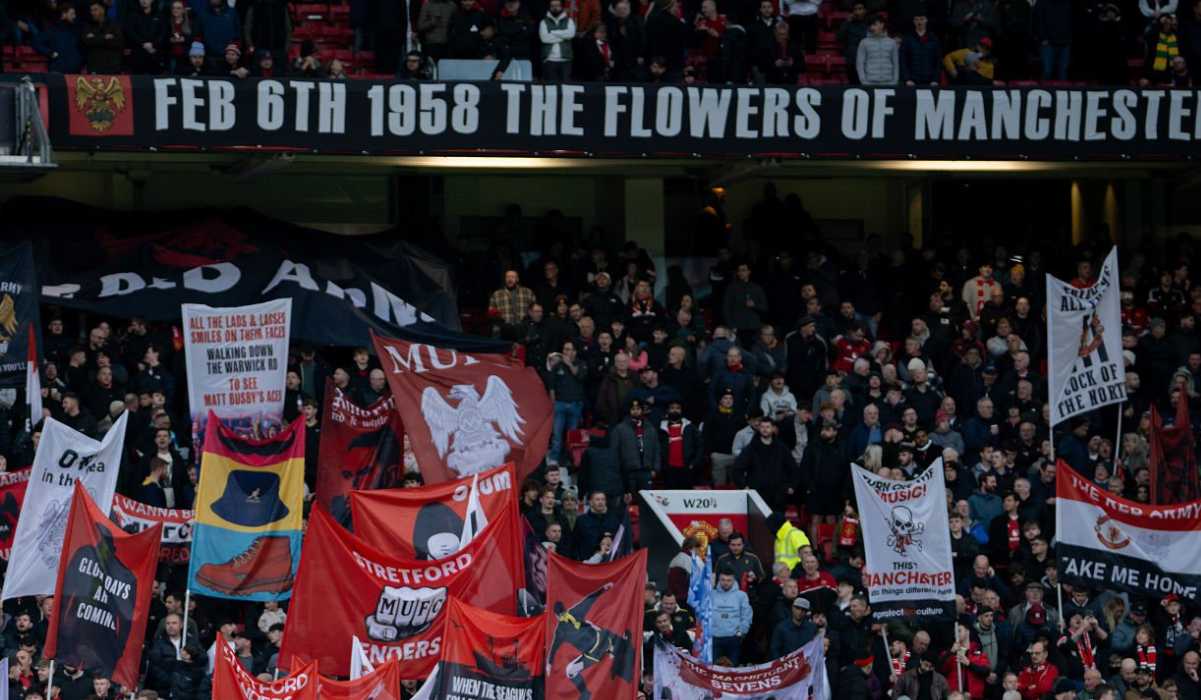 View stadion Old Trafford di laga Manchester United vs Brighton