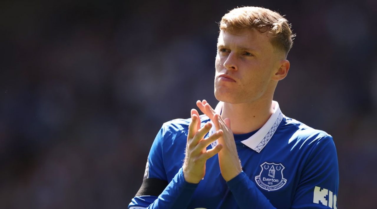 Jarrad Branthwaite pemain Everton