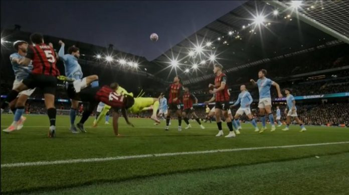 Manchester City - Gianluigi Donnarumma Blunder