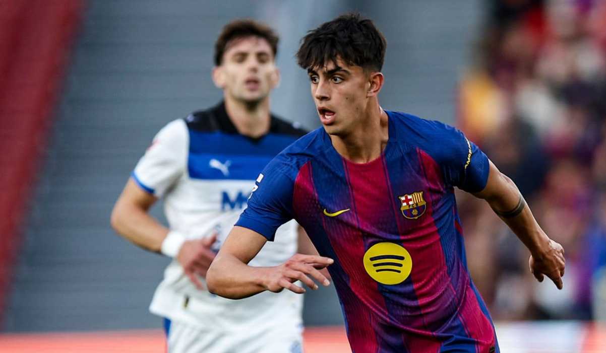 Aksi Marc Bernal di laga Barcelona vs Alaves