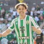 Alex Toth gelandang Ferencvaros