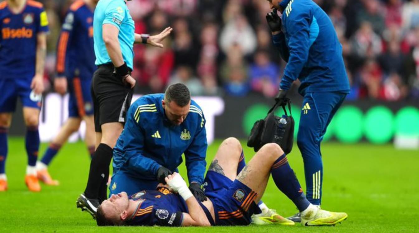 Kalah dari Sunderland, Newcastle Kehilangan Dan Burn karena Cedera Kalah dari Sunderland, Newcastle Kehilangan Dan Burn karena Cedera