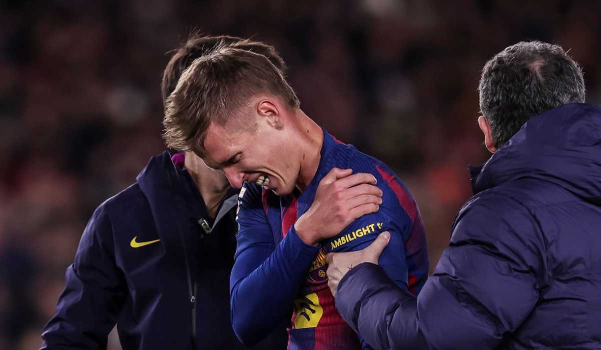 Dani Olmo alami cedera bahu selama laga Barcelona vs Atletico Madrid