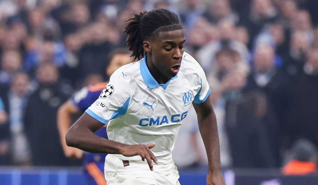 Real Madrid Pantau Darryl Bakola, Sambil Pastikan Nico Paz Pulang ke Bernabeu