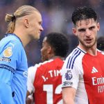 Declan rice berbicara dengan Erling Haaland di laga Arsenal vs Manchester City