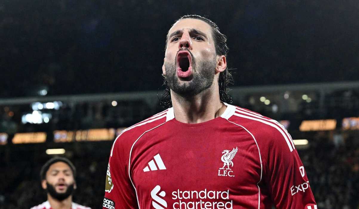 Dominik Szoboszlai merayakan golnya ke gawang Leeds United Dominik Szoboszlai merayakan golnya ke gawang Leeds United