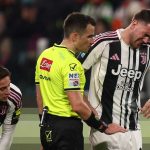 Cedera Dusan Vlahovic Harusnya Jadi Kesempatan Jonathan David Buktikan Diri Dusan Vlahovic mengalami cedera di laga Juventus vs Udinese