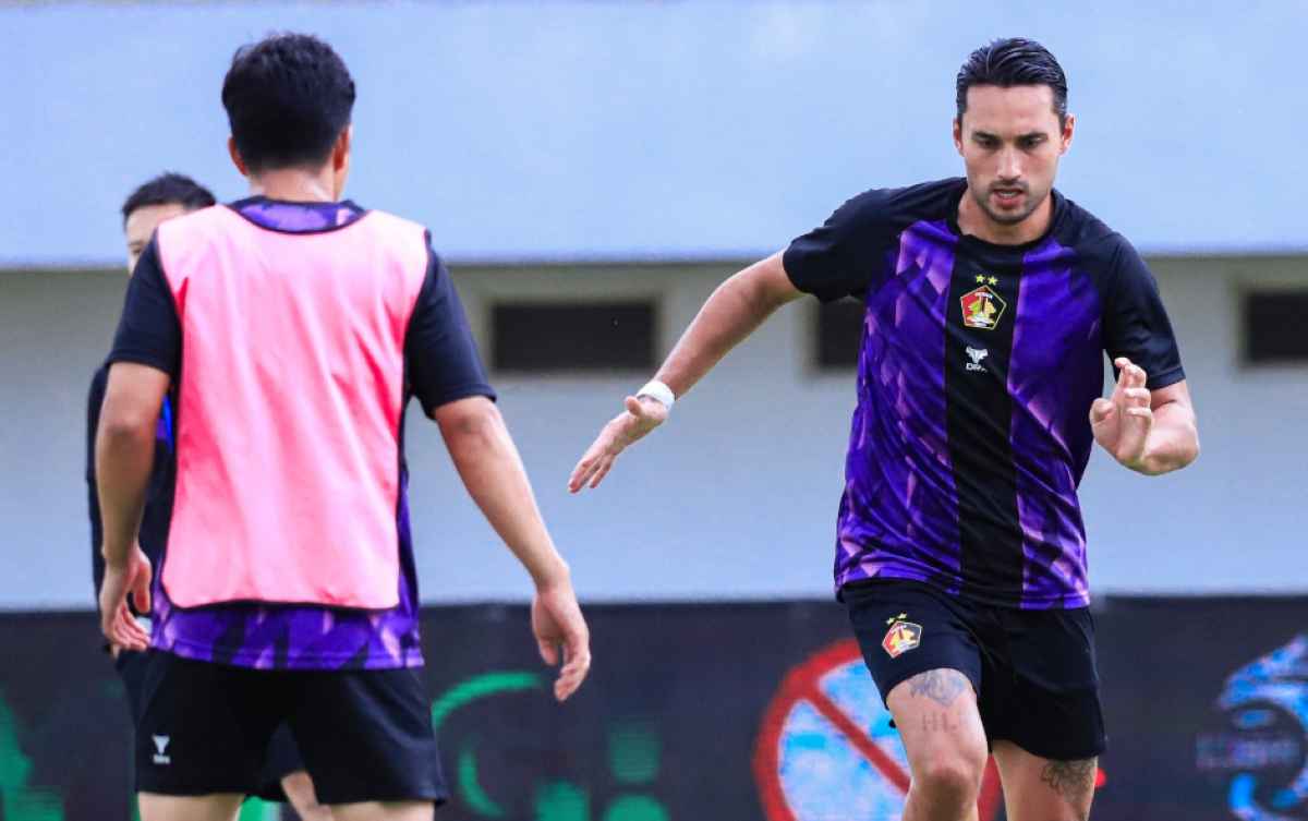 Prediksi Persik Kediri vs Persis Solo: Hati-Hati Macan Putih, Permainan Sambernyawa Bisa Berbeda!