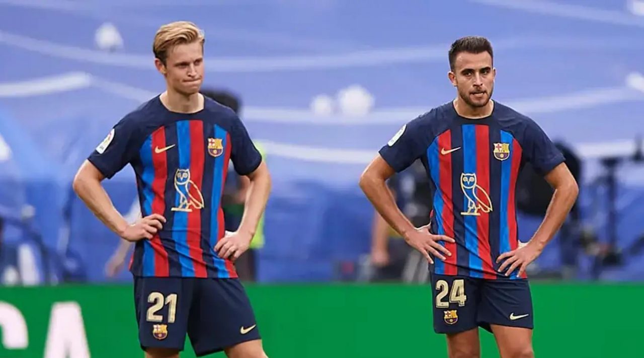 Frankie De Jong dan Eric Garcia pemain Barcelona