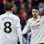 Arsenal Punya Satu Kelemahan yang Bisa Bikin Mereka Gagal Lagi Juara Premier League Gabriel Martinelli dan Martin Odegaard di laga Aston Villa vs Arsenal