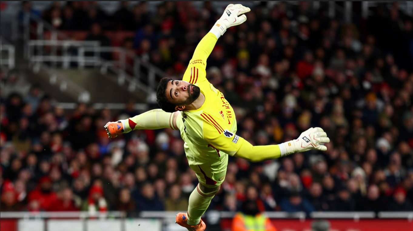 David Raya Bikin Geger Emirates, Arsenal Menang Tipis Berkat Aksi Krusialnya!