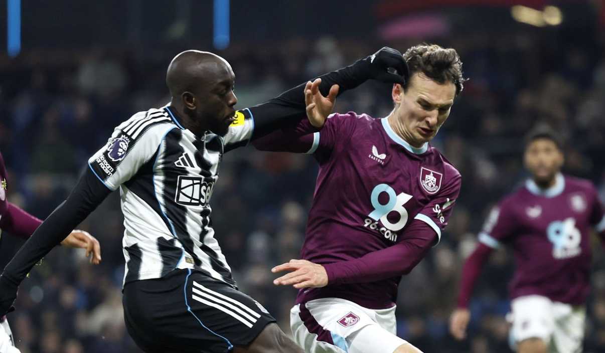 Hasil Burnley vs Newcastle United Hasil Burnley vs Newcastle United