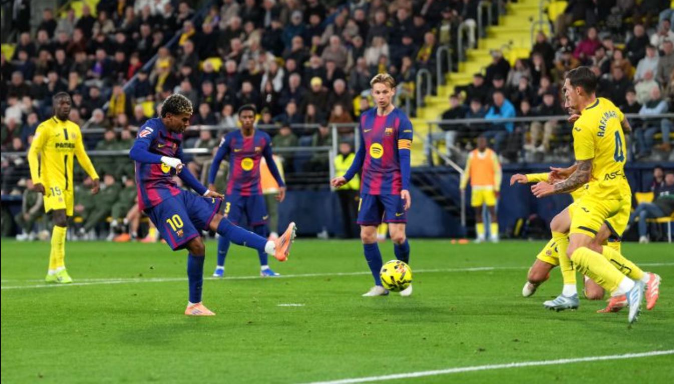 Menang di La Ceramica, Barcelona Perlebar Jarak Empat Poin dari Los Blancos