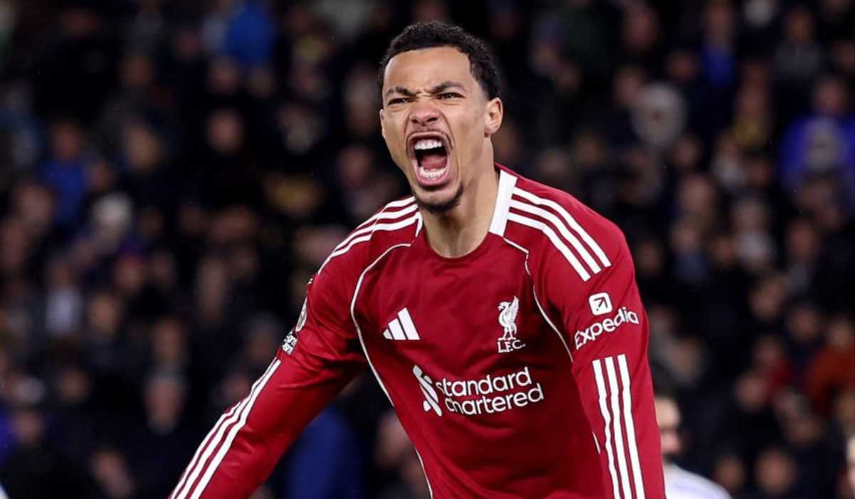 Hugo Ekitike merayakan golnya ke gawang Leeds United Hugo Ekitike merayakan golnya ke gawang Leeds United