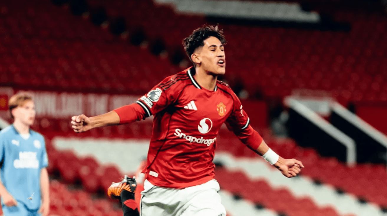 Rekor Pecah! JJ Gabriel Cetak Sejarah di Old Trafford Rekor Pecah! JJ Gabriel Cetak Sejarah di Old Trafford