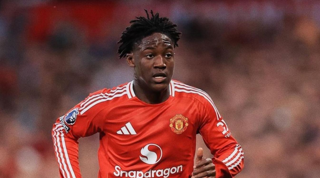 Kobbie Mainoo ke Napoli? Alasan Logis di Balik Isu Transfer Mengejutkan Ini