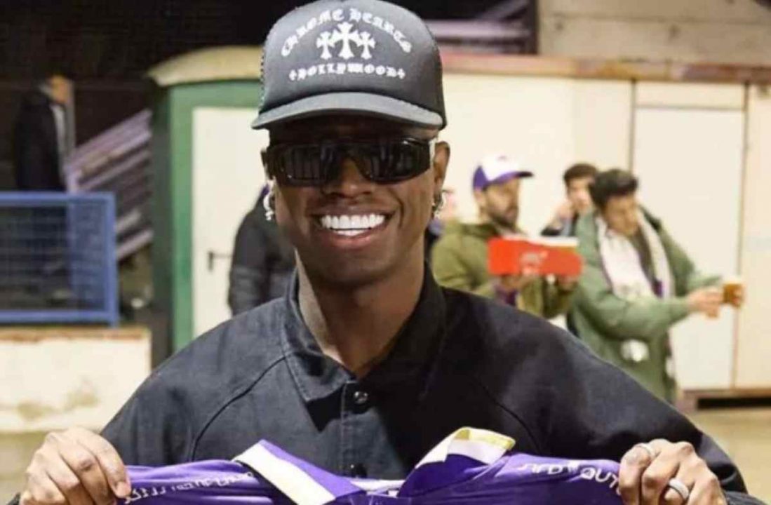 Kembaran Vinicius Hadir di Laga Guadalajara vs Barcelona