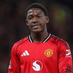 Barcelona Pantau Situasi Kobbie Mainoo yang Bersiap Tinggalkan Old Trafford Kobbie Mainoo di laga Manchester United vs Everton