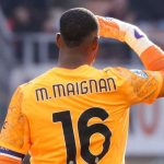 Mike Maignan di laga AC Milan vs Sassuolo