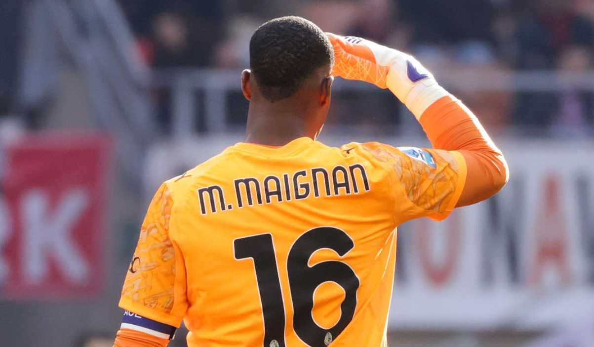 Mike Maignan di laga AC Milan vs Sassuolo Mike Maignan di laga AC Milan vs Sassuolo