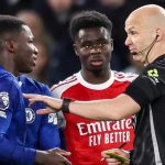 Moises Caicedo mempertanyakan kartu merahnya kepada wasit'